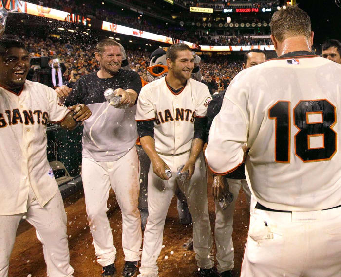 2012-Aubrey-Huff-sprained-knee-Matt-Cain.jpg